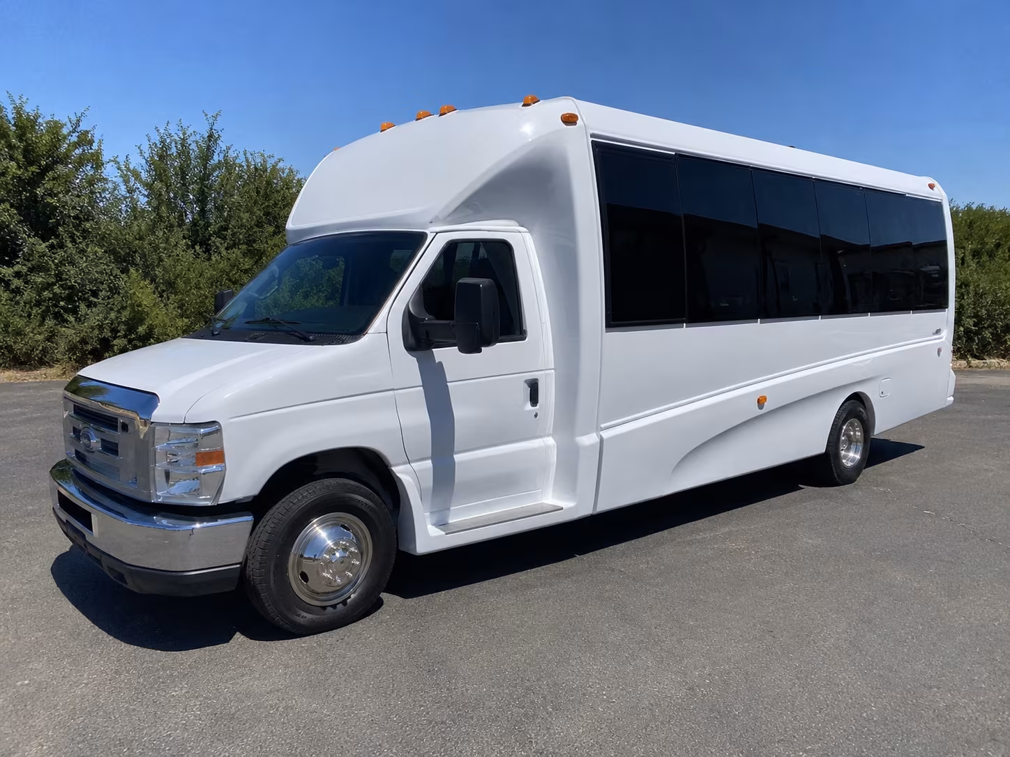 Collierville Winery Tour & Pub Crawl Transportation