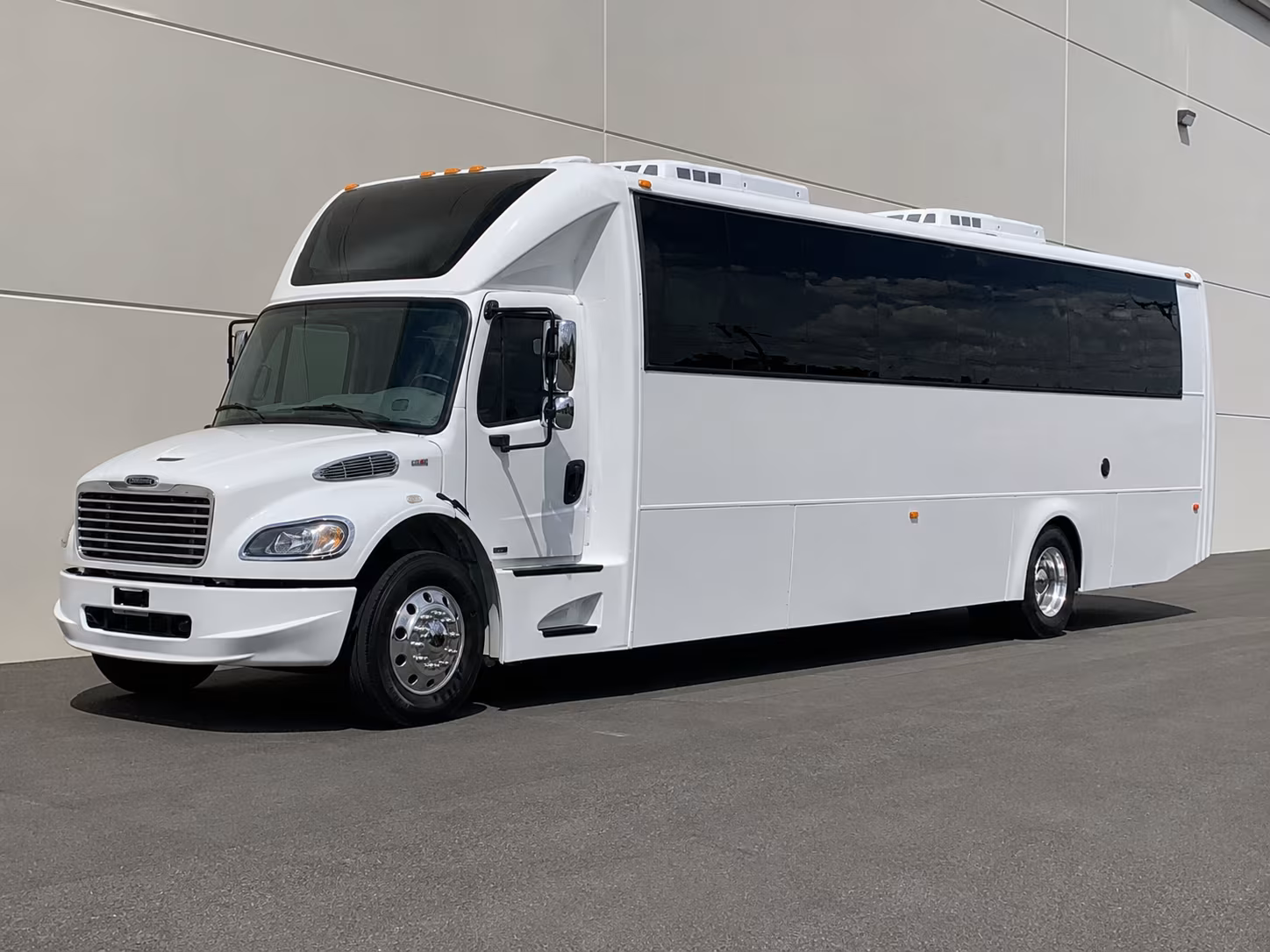 Memphis Bachelor & Bachelorette Transportation party bus exterior