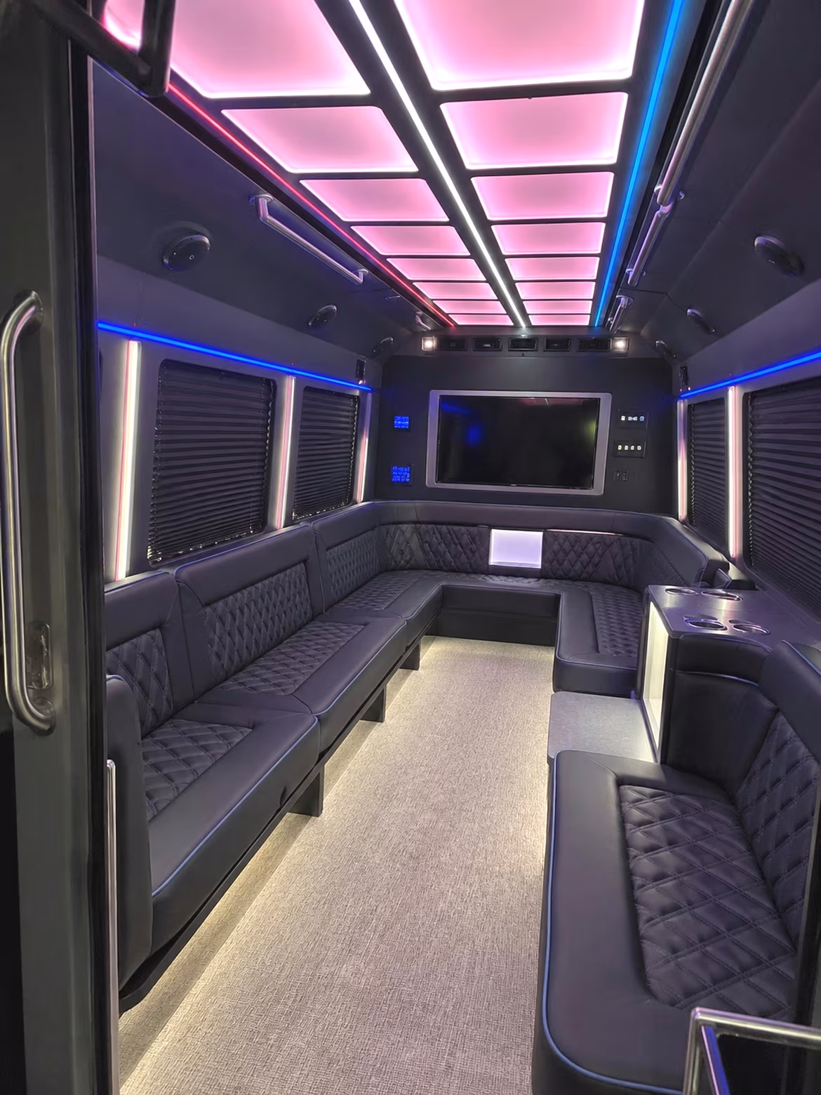 Memphis Prom & Homecoming Transportation pickup coordination