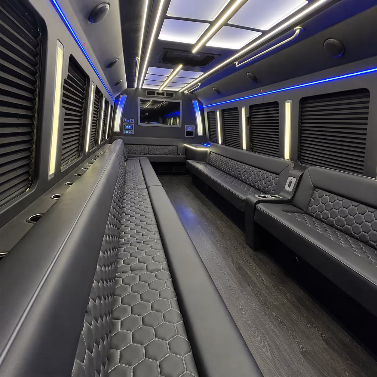 Memphis Winery Tour & Pub Crawl Transportation group transportation